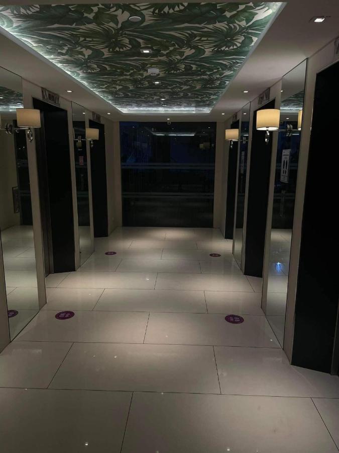 Unit 1537 Bahamas Tower Azure Urban Resort Residence Paranaque City Bacoor Esterno foto